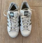 Adidas schoenen, Kleding | Dames, Ophalen of Verzenden, Zo goed als nieuw