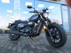 Hyosung Bobber 300cc Mat zwart, Motoren, 2 cilinders, 300 cc, Bedrijf, Overig