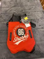 Mooi jasje van het merk Woaupy aan outlet, Animaux & Accessoires, Vêtements pour chiens, Enlèvement ou Envoi, Neuf, Manteau pour chien