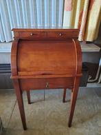 Bureau  kastje, Enlèvement, Utilisé