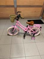 Kinderfiets 14inch roze met mandje en zijwieltjes, Fietsen en Brommers, Ophalen, Gebruikt, Minder dan 16 inch, Zijwieltjes