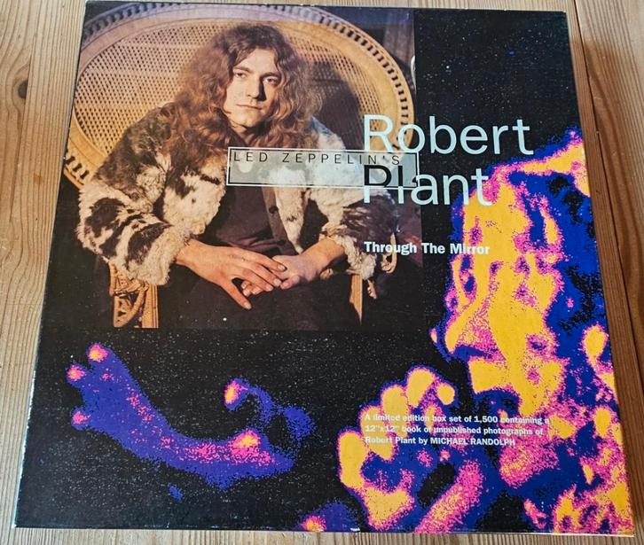 Robert Plant - Through The Mirror Photo Book Box, Boeken, Overige Boeken, Zo goed als nieuw, Ophalen of Verzenden