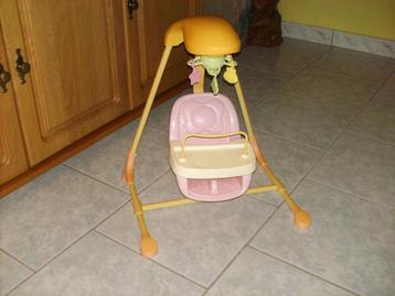 a vendre jouet fille  beschikbaar voor biedingen