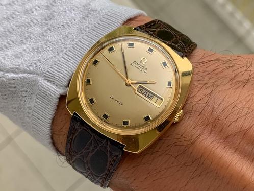 Omega 18k goud uit 1970, Handtassen en Accessoires, Horloges | Heren, Gebruikt, Polshorloge, Omega, Goud, Leer, Ophalen of Verzenden