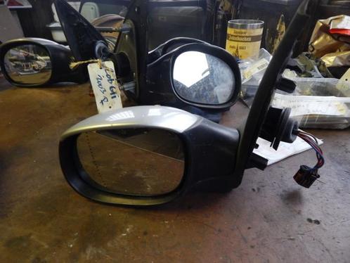 Buitenspiegel links van een Peugeot 206, Auto-onderdelen, Spiegels, Peugeot, Gebruikt, 3 maanden garantie, Ophalen of Verzenden