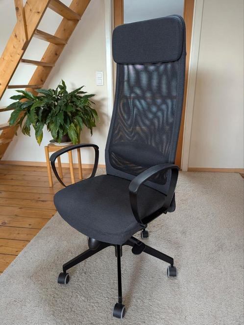 Ikea bureaustoel model MARKUS als nieuw, Huis en Inrichting, Bureaustoelen, Zo goed als nieuw, Bureaustoel, Ophalen
