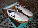 nieuwe witte sneakers schoenen Nike maat 44, Neuf, Nike, Enlèvement, Blanc