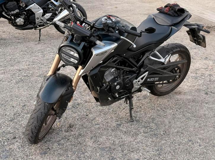 HONDA CB125R, Motos, Motos | Honda, Particulier, Naked bike, jusqu'à 11 kW, ABS, Enlèvement