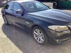 BMW 525d 3liter f10 perfecte staat, Auto's, BMW, Automaat, Beige, Parkeersensor, Zwart