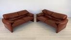 Cassina Maralunga 2x 2-zit sofa’s, Antiek en Kunst, Ophalen