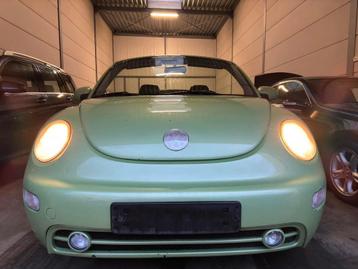 Volkswagen Beetle Cabriolet 2.0i essence Highline en cuir, Autos, Cuir, Essai à domicile, Achat, Entreprise