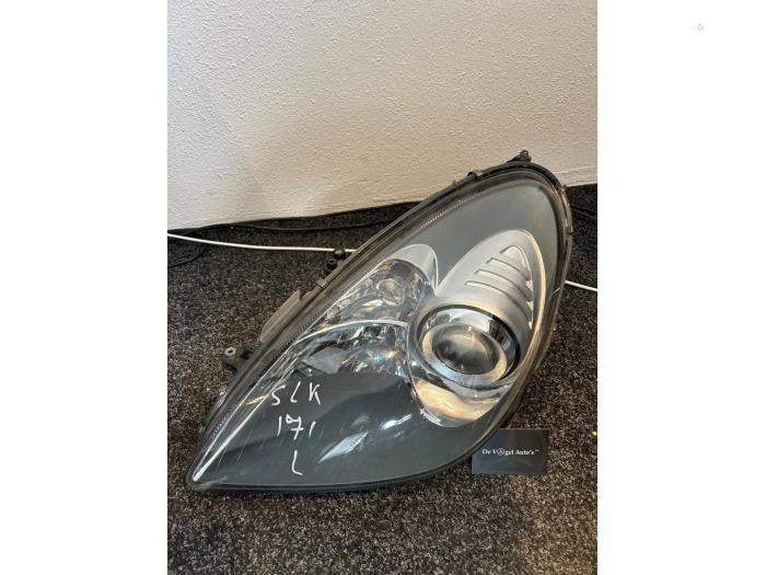 Phare gauche d'un Mercedes SLK, Autos : Pièces & Accessoires, Éclairage, Utilisé, 3 mois de garantie, Enlèvement ou Envoi