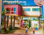 Playmobil luxevilla, Kinderen en Baby's, Speelgoed | Playmobil, Complete set, Zo goed als nieuw, Ophalen