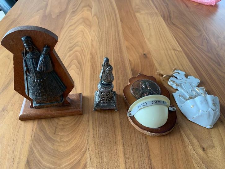 Vintage 4 authentieke Maria beelden jaren 60, Antiek en Kunst, Antiek | Religieuze voorwerpen, Ophalen of Verzenden