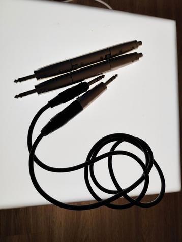 XLR 3 pin connector mannelijk naar AV +  naar TRS beschikbaar voor biedingen