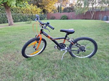 Kinderfiets 20" zwart/oranje met 5 versnellingen disponible aux enchères