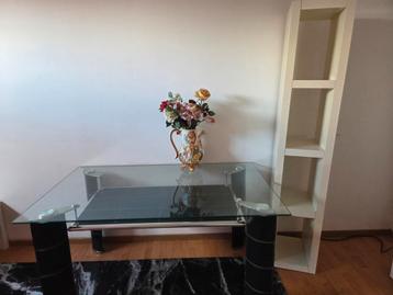 Tafel beschikbaar voor biedingen