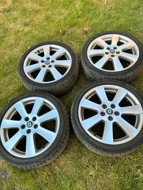 225/40 R18 Megane velgen met banden en TPMS, Auto-onderdelen, Banden en Velgen, Velg(en), Winterbanden, 18 inch, 225 mm, Personenwagen
