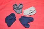 174A. Lot de 4 paires de chaussettes bébé, Enfants & Bébés, Comme neuf, Chaussettes, Garçon ou Fille, Enlèvement ou Envoi