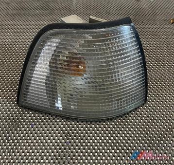 BMW E36 KNIPPERLICHT RECHTS 155300  beschikbaar voor biedingen