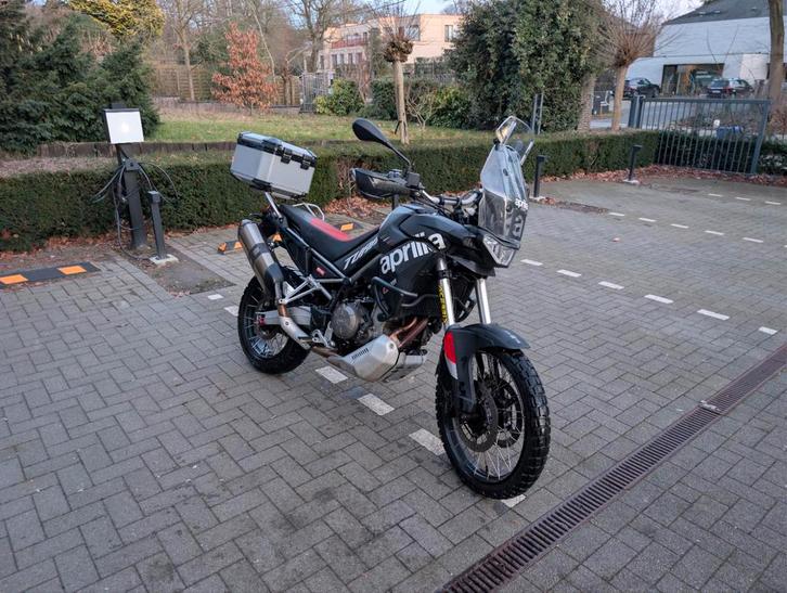Aprilia Tuareg 660 2022 35kw(A2) papieren, Motos, Motos | Aprilia, Particulier, Tourisme, plus de 35 kW, 2 cylindres, Permis Moto A2 minimum