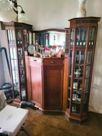 Antieke kast in zeer goede staat., Antiek en Kunst, Antiek | Meubels | Kasten, Ophalen