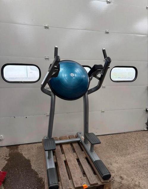 Life fitness bosu leg raise / buikspieren / ab crunch / gym, Sport en Fitness, Fitnessmaterialen, Zo goed als nieuw, Ophalen of Verzenden