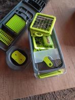 Rasp en snijder, Ophalen