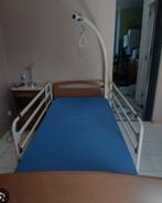Lit médicalisé électrique + matelas (livraison possible), Diversen, Verpleegmiddelen, Ophalen of Verzenden, Gebruikt