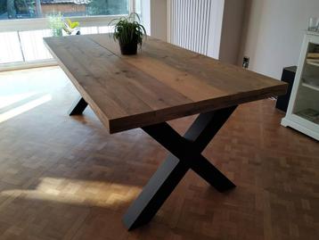 Belle table 200 x 98 x 75 cm, 50 à 100 cm, 200 cm ou plus, Cinq personnes ou plus, Carré
