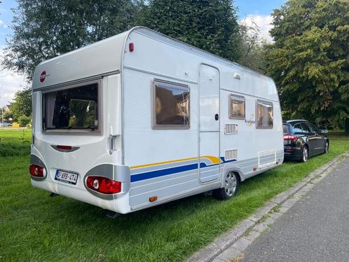 Caravan (4p) the huur (Regio Z-WL), Caravans en Kamperen, Caravans, Particulier, tot en met 4, 1000 - 1250 kg, Standaardzit, Bürstner