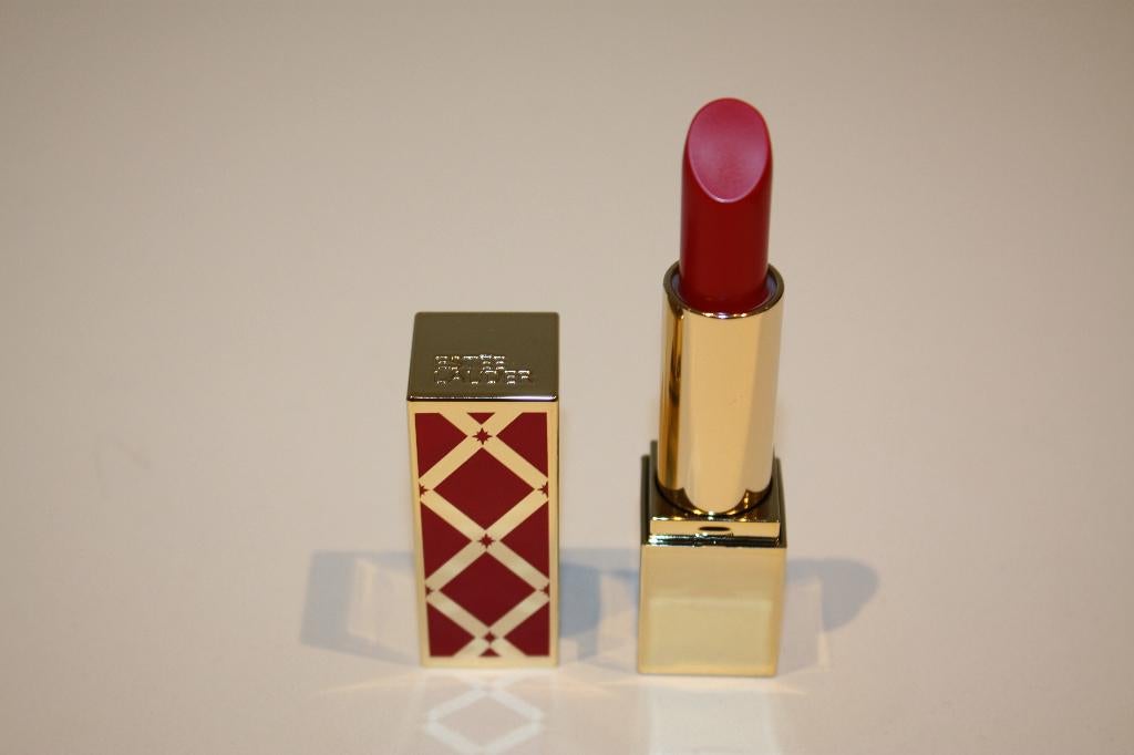 Nieuw: Estee Lauder lippenstift, pure colour envy 520 carnal, Ophalen of Verzenden, Nieuw, Lippen, Make-up