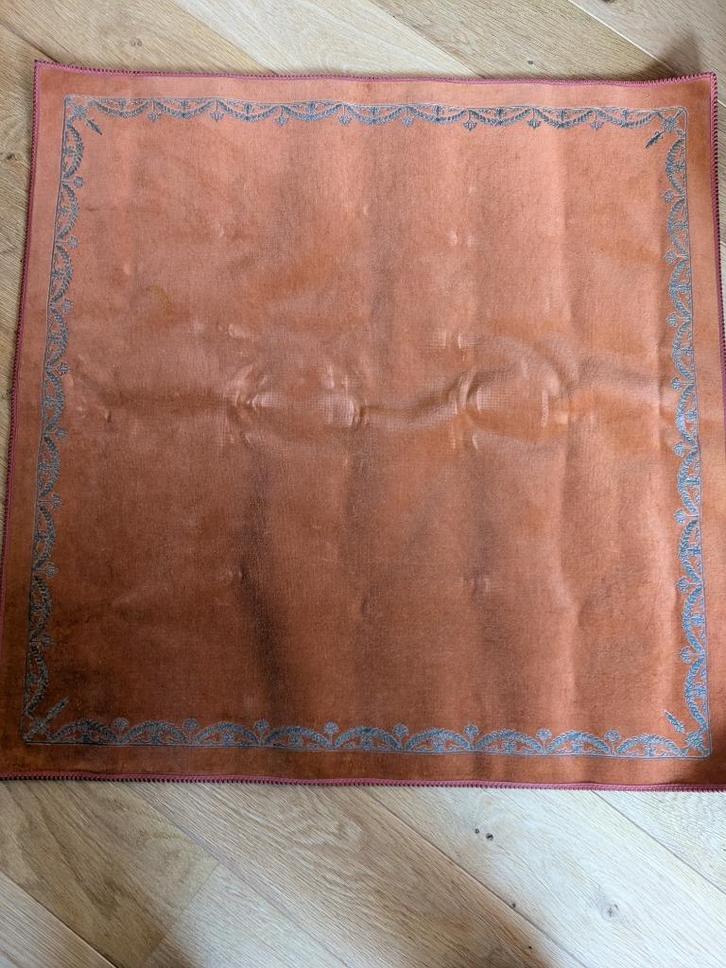 Centre de table bordeaux, Huis en Inrichting, Tafelkleden, Gebruikt, Vierkant, Binnen, Ophalen of Verzenden