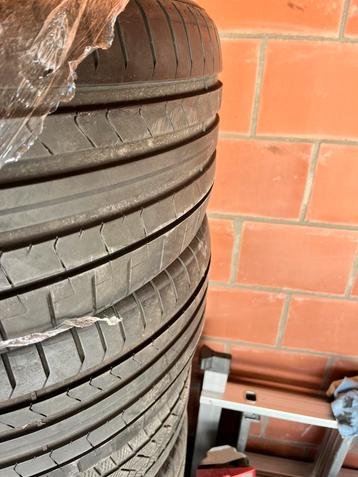 Zomerbanden pirelli beschikbaar voor biedingen