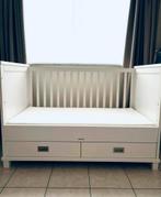 Kidsmill Shakery babybed 70140 cm + matras & hoeslaken, Ophalen, Zo goed als nieuw, Lattenbodem