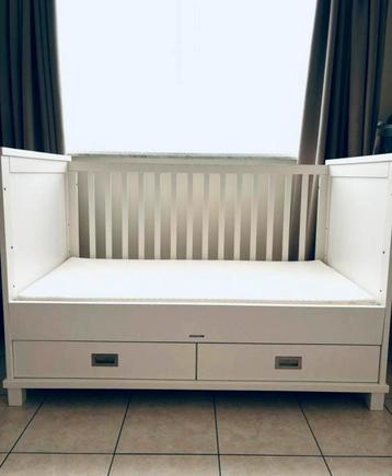 Kidsmill Shakery babybed 70140 cm + matras & hoeslaken beschikbaar voor biedingen