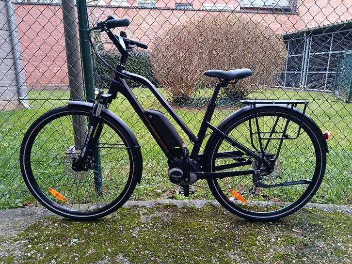 Elektrische damesfiets Moustache, Vélos & Vélomoteurs, Vélos électriques, Comme neuf, Moustache, 50 km par batterie ou plus, Enlèvement ou Envoi