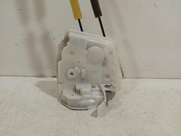 PORTIERVANGER CV ELEKTR. RECHTS ACHTER Mazda 2 (DJ / DL) beschikbaar voor biedingen