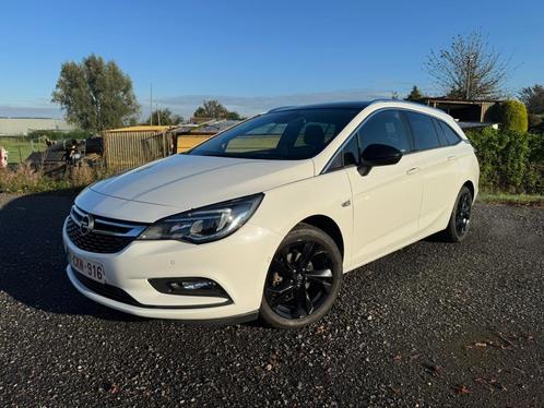 Astra Sports Tourer * Winterbanden * Trekhaak, Autos, Opel, Particulier, Astra, ABS, Caméra de recul, Air conditionné, Android Auto