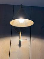 Wandlampen, Enlèvement