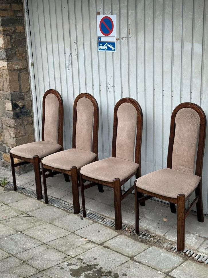 Lot de 4 chaises en bois – bon état, Maison & Meubles, Chaises, Utilisé, Quatre, Bois, Brun, Enlèvement