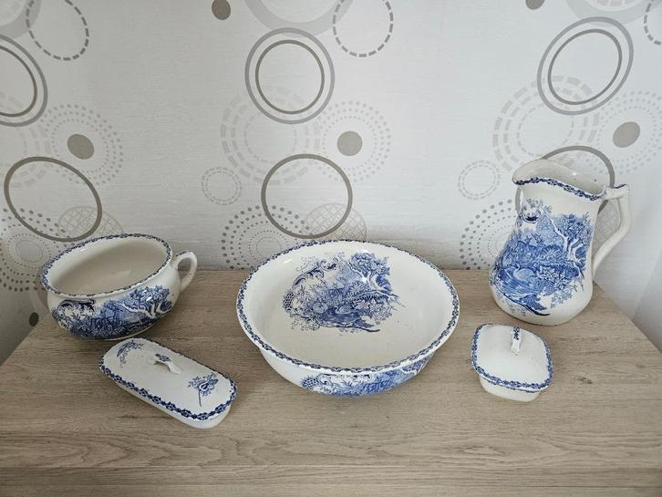Antieke wastafelset voor de badkamer, Antiek en Kunst, Antiek | Keramiek en Aardewerk, Ophalen