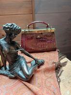 Très vieux sacs à main en cuir, Bijoux, Sacs & Beauté, Porte-monnaie & Portefeuilles, Comme neuf, Enlèvement ou Envoi