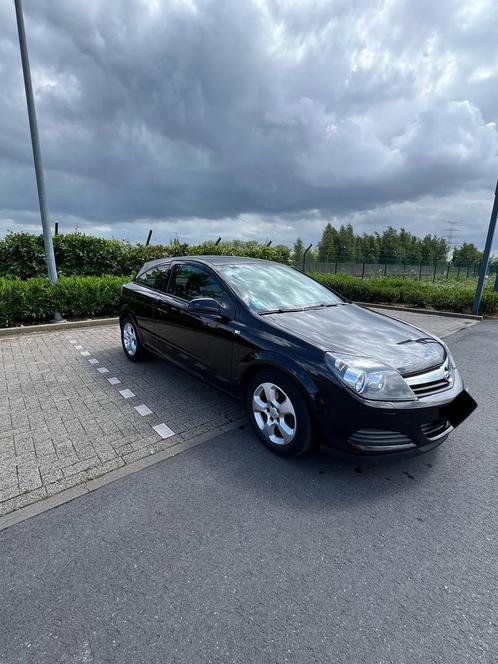 Opel Astra GTC 1.6 benzine Gekeurd voor verkoop!  Euro 4, Auto's, Opel, Particulier, Astra, Benzine, Euro 4, Coupé, 3 deurs, Handgeschakeld