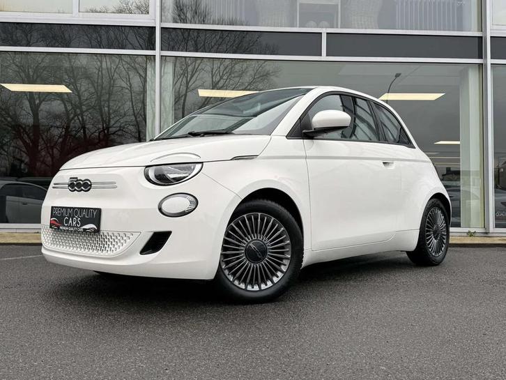 Fiat 500 42 kWh ICON / PARKEERSENSOREN / CARPLAY / NAVIGATI, Autos, Fiat, Entreprise, Achat, ABS, Airbags, Air conditionné, Alarme