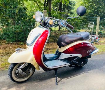 Scooter Agm Retro 50cc A-klasse beschikbaar voor biedingen