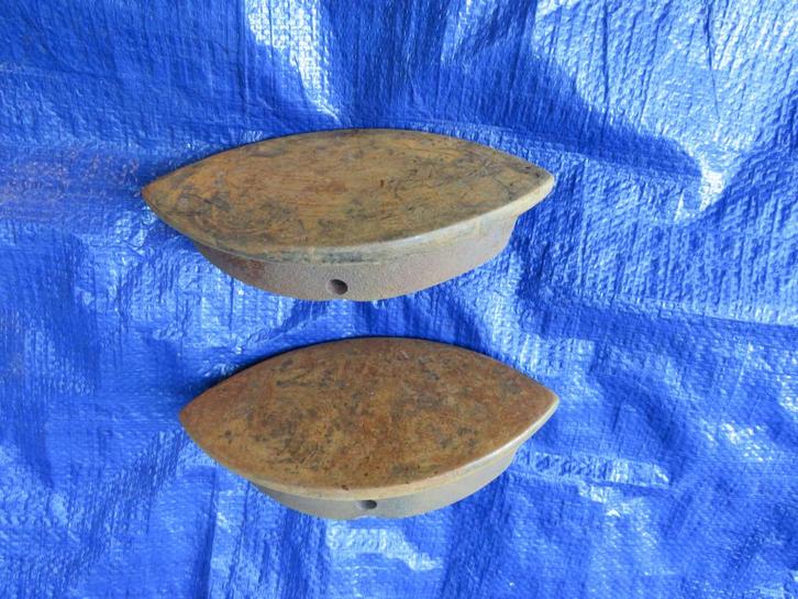 Gietijzeren vorm ASBESTOS SAD Iron - 72A en 72-B, Antiek en Kunst, Antiek | Gereedschap en Instrumenten, Ophalen