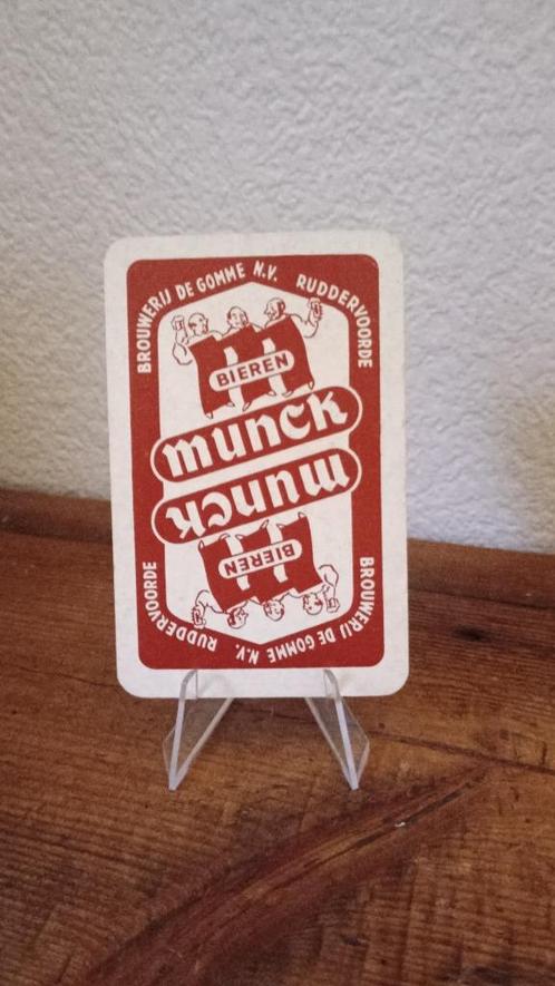 Brasserie bière ancienne carte à jouer Munck, Collections, Marques de bière, Utilisé, Panneau, Plaque ou Plaquette publicitaire