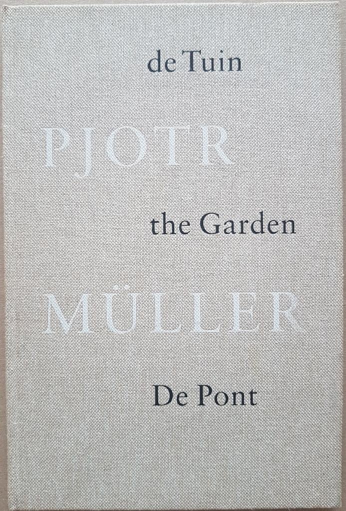 De Tuin van Pjotr Müller / the Garden of Pjotr Müller - 1995, Livres, Art & Culture | Architecture, Comme neuf, Architectes, Enlèvement ou Envoi