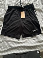 Short nike de foot, Taille M, Envoi, Neuf, Survêtement